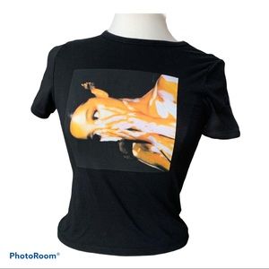 Ariana Grande x H&M Baby Tee
